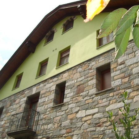 Apartamentos Saila Castejon De Sos Exterior photo